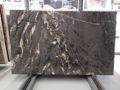Polished Matrix Titanium Granite Slab